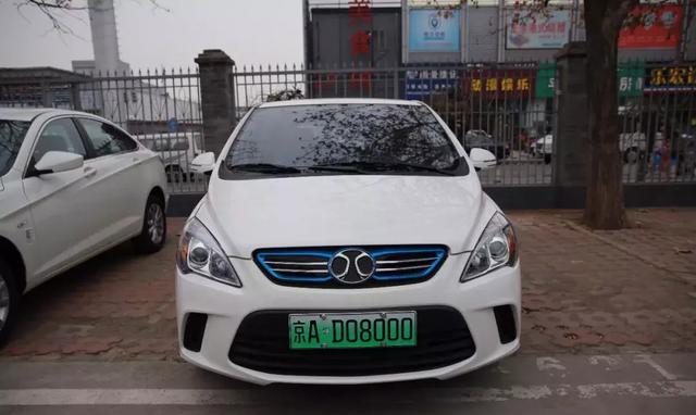 今天起，你在路上遇到這樣的車牌，千萬(wàn)別驚訝！