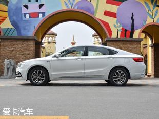 中國品牌轎車誰更強(qiáng) 紅旗H5競品對比