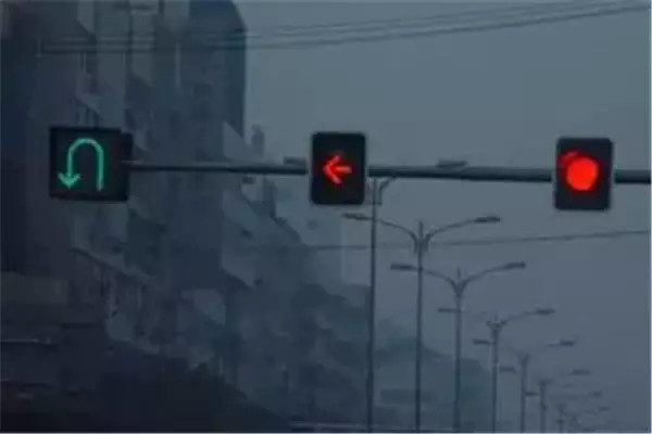 綠燈掉頭一樣扣分，這些路況一定要小心