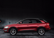 眾泰汽車SR7打造高質量SUV，讓一切出行問題迎刃而解！
